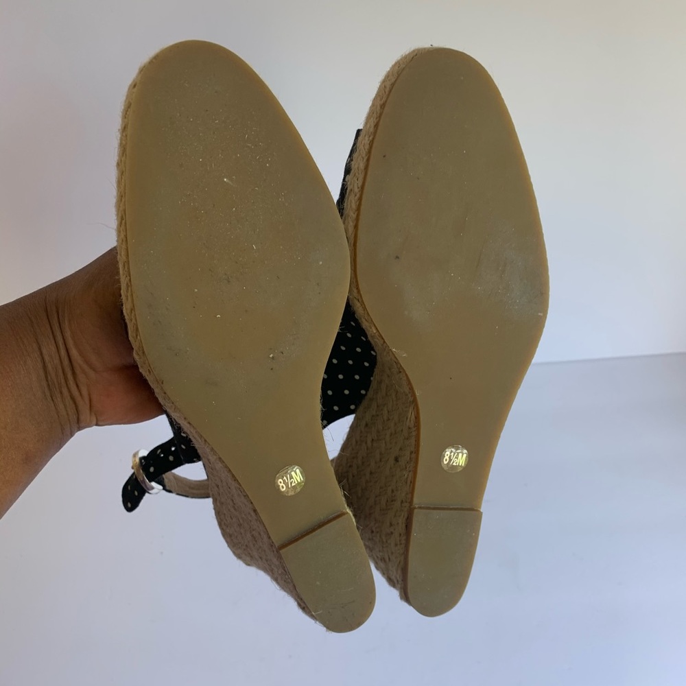 Michael Kors 🛩 black white polka dot wedge 8.5M - Picture 6 of 15